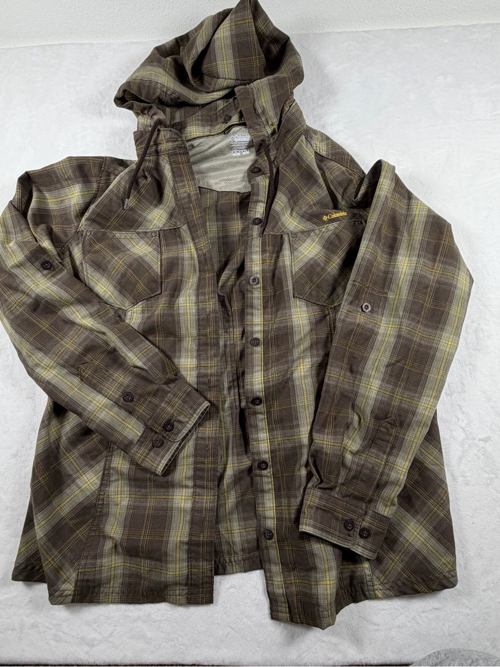 Columbia women’s titanium Hooded Plaid button up - Olive/Brown